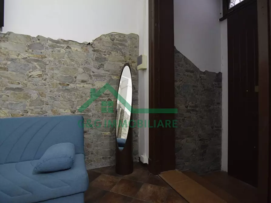 Immagine 9 di Loft/Open space in vendita  in Via Vittorio Emanuele II a Catania
