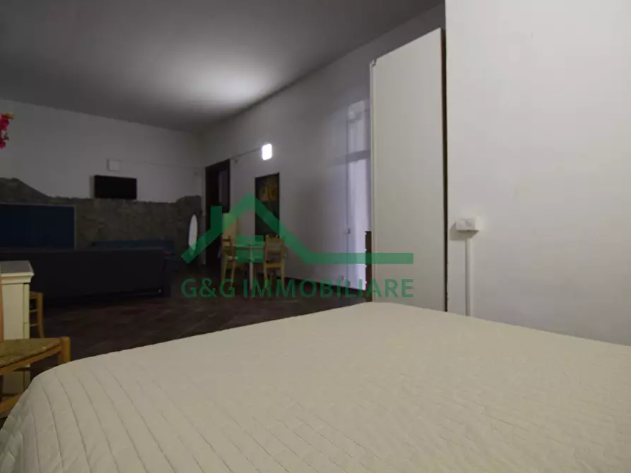 Immagine 16 di Loft/Open space in vendita  in Via Vittorio Emanuele II a Catania