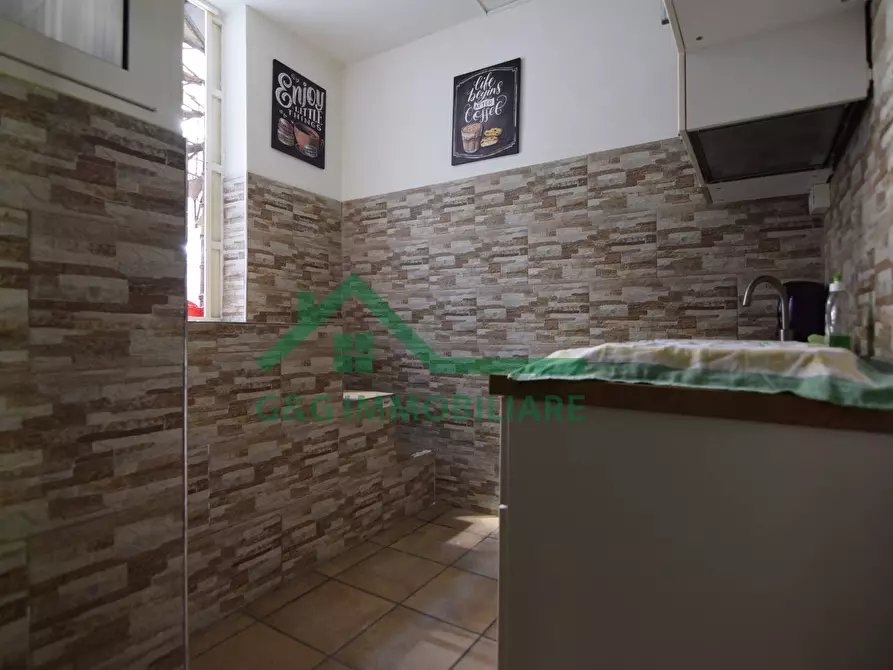 Immagine 18 di Loft/Open space in vendita  in Via Vittorio Emanuele II a Catania