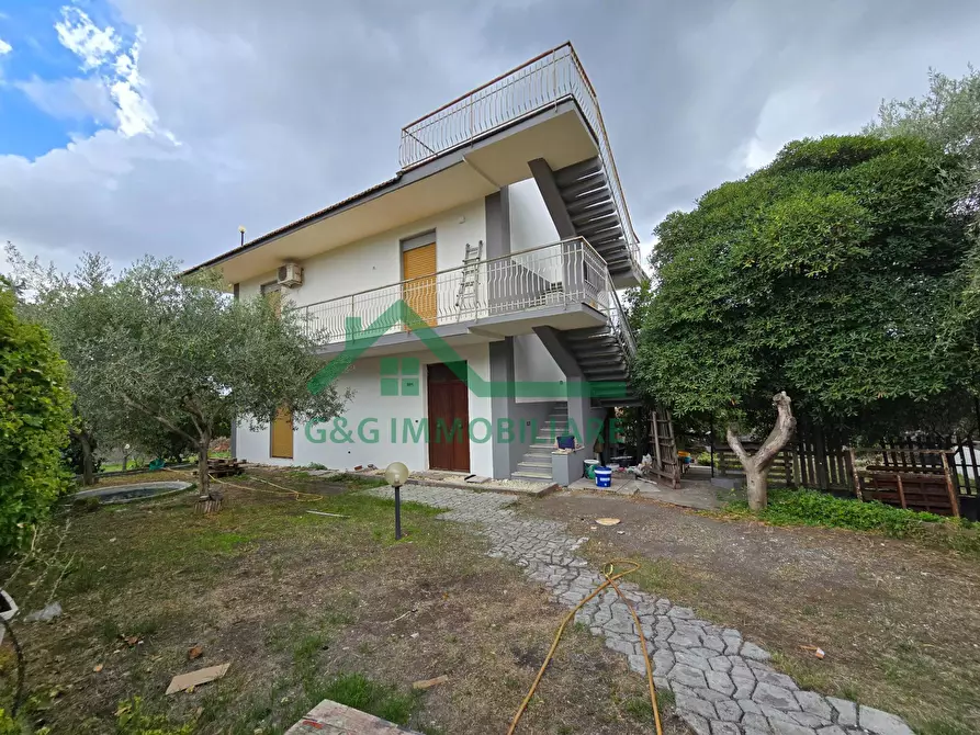 Immagine 80 di Villa in vendita  in Via Milano a Mascalucia