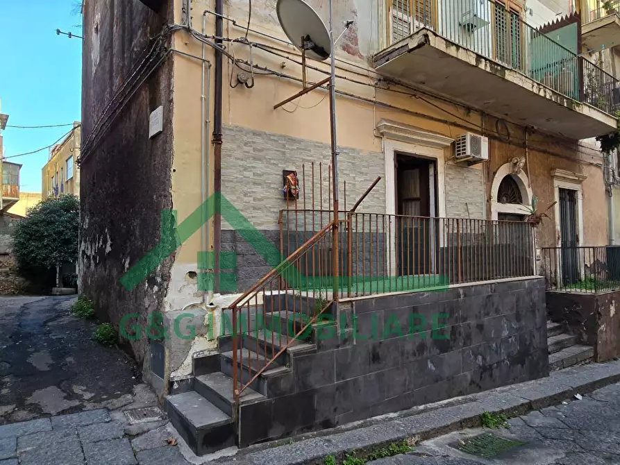 Immagine 3 di Casa indipendente in vendita  in Via Carlo Ardizzone a Catania