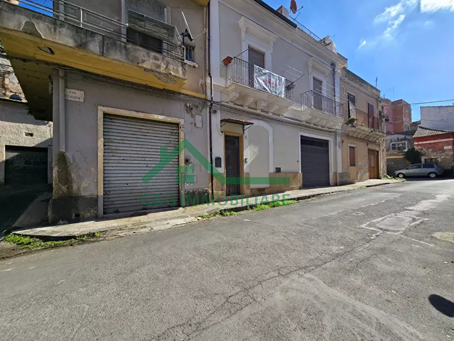 Immagine 2 di Casa indipendente in vendita  in Via Gioacchino Rossini a Lentini