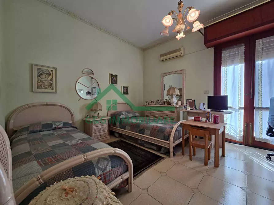 Immagine 39 di Appartamento in vendita  in Via Giuseppe Garibaldi a Catania