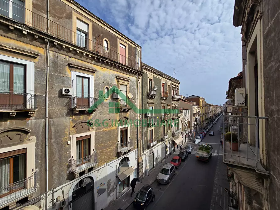 Immagine 9 di Appartamento in vendita  in Via Giuseppe Garibaldi a Catania