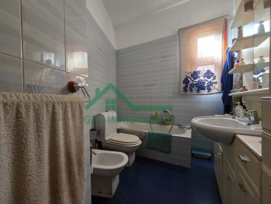 Immagine 42 di Appartamento in vendita  in Via Giuseppe Garibaldi a Catania