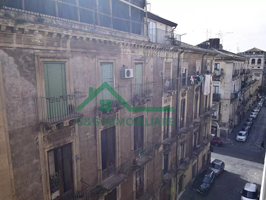 Immagine 27 di Appartamento in vendita  in Via Vittorio Emanuele II a Catania