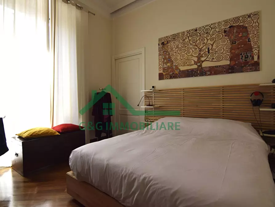 Immagine 43 di Appartamento in vendita  in Via Vittorio Emanuele II a Catania