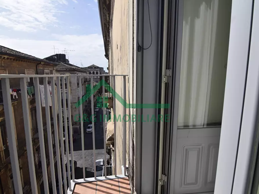 Immagine 49 di Appartamento in vendita  in Via Vittorio Emanuele II a Catania