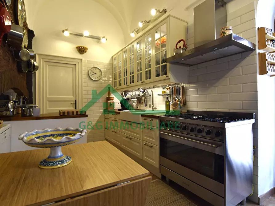 Immagine 17 di Appartamento in vendita  in Via Vittorio Emanuele II a Catania