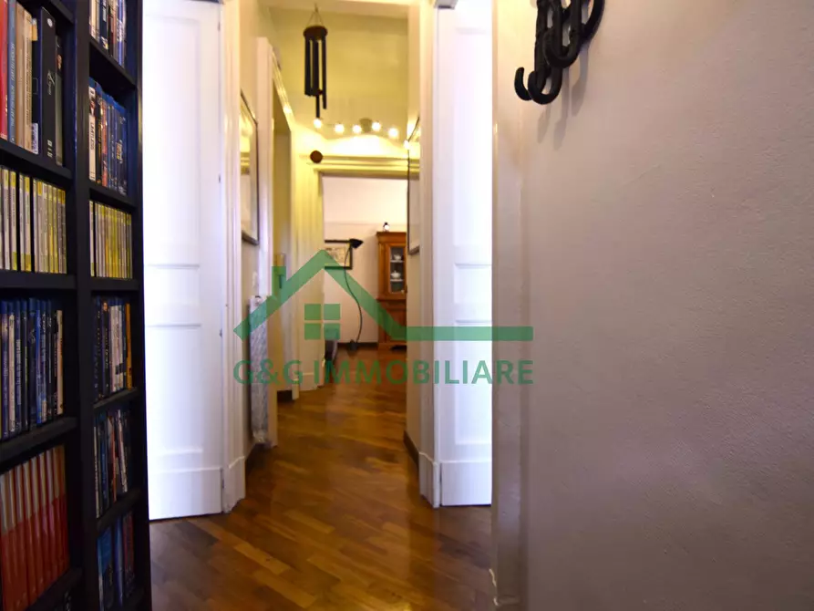 Immagine 22 di Appartamento in vendita  in Via Vittorio Emanuele II a Catania