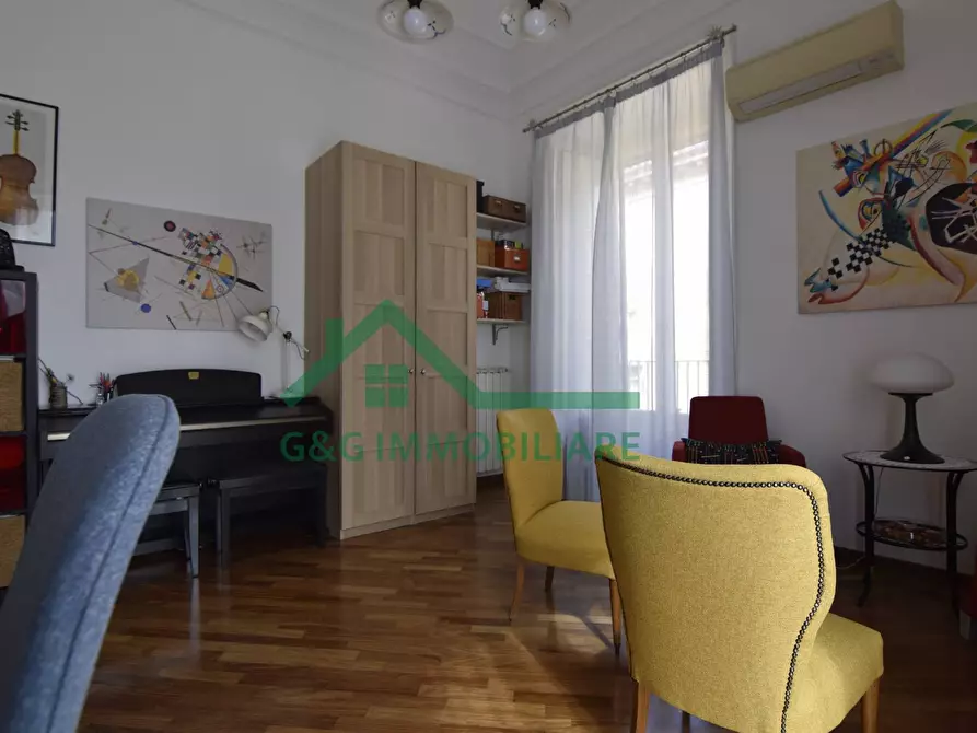 Immagine 30 di Appartamento in vendita  in Via Vittorio Emanuele II a Catania