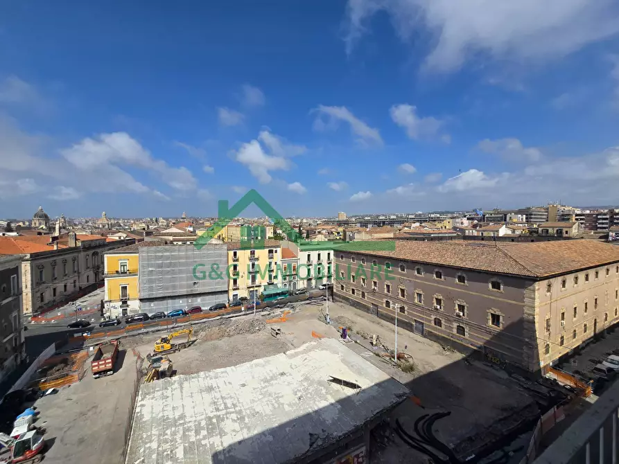 Immagine 15 di Appartamento in affitto  in Piazza Pietro Lupo a Catania