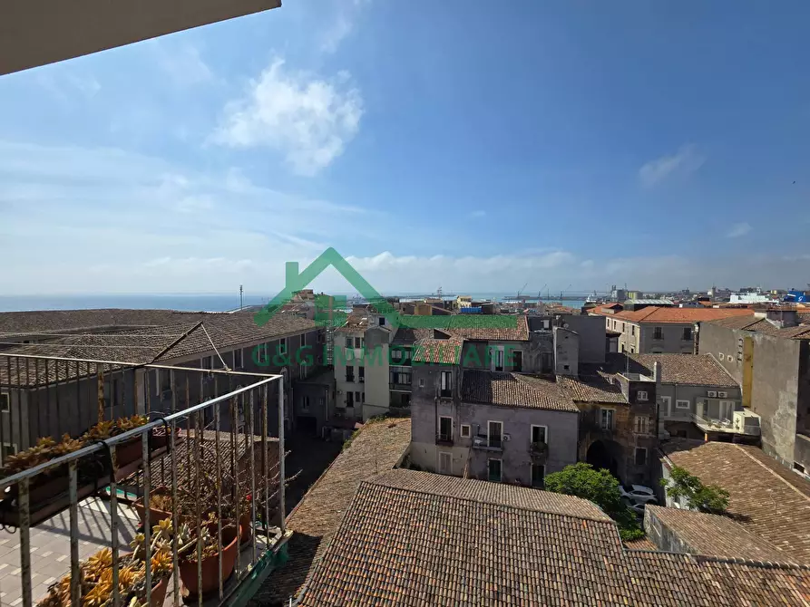Immagine 19 di Appartamento in affitto  in Piazza Pietro Lupo a Catania