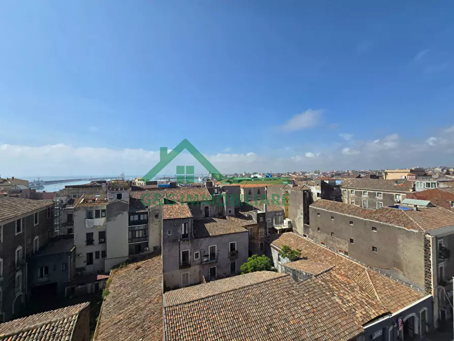 Immagine 51 di Appartamento in affitto  in Piazza Pietro Lupo a Catania