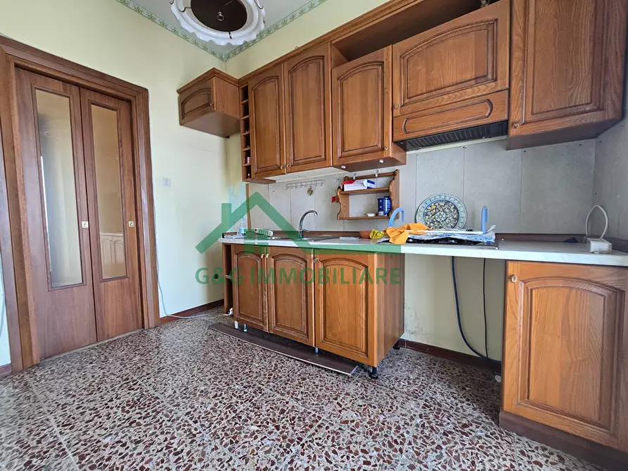 Immagine 57 di Appartamento in affitto  in Piazza Pietro Lupo a Catania