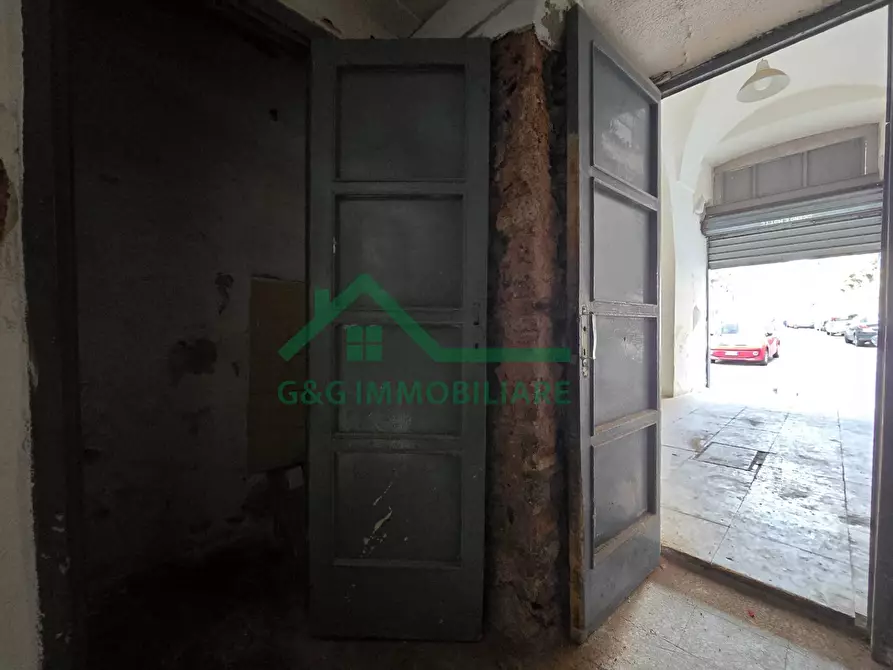 Immagine 8 di Box auto in affitto  in Via Pozzo Canale a Catania