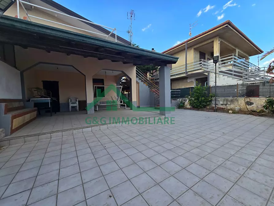 Immagine 1 di Casa indipendente in vendita  in Via Zinnia a Catania