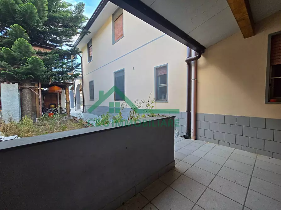 Immagine 30 di Casa indipendente in vendita  in Via Zinnia a Catania