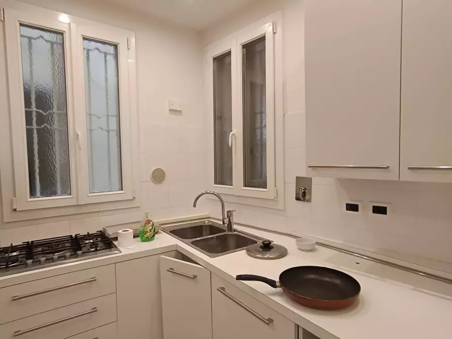 Immagine 6 di Appartamento in affitto  in Via Francesco Rismondo a Modena