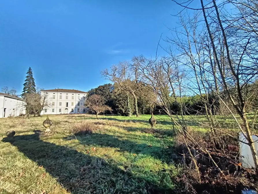 Immagine 1 di Palazzo in vendita  in via provanone 1873 a Crevalcore