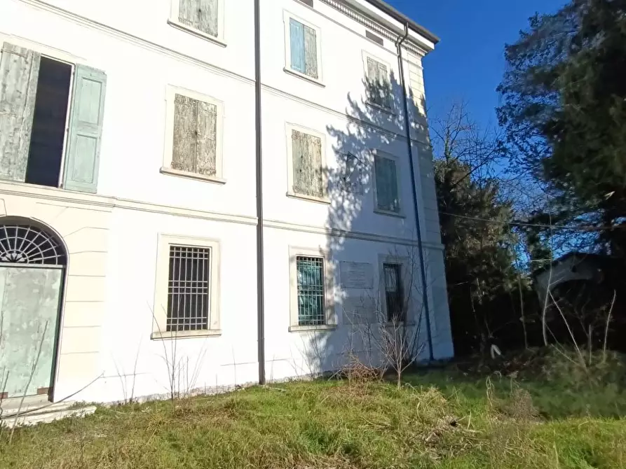 Immagine 6 di Palazzo in vendita  in via provanone 1873 a Crevalcore