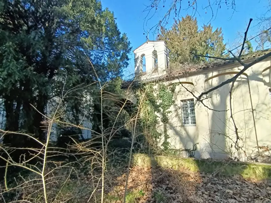 Immagine 15 di Palazzo in vendita  in via provanone 1873 a Crevalcore