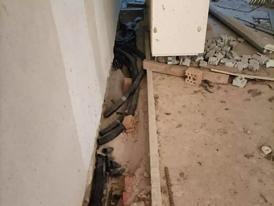 Immagine 30 di Palazzo in vendita  in via provanone 1873 a Crevalcore