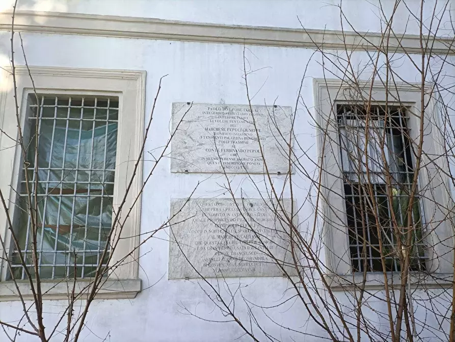 Immagine 41 di Palazzo in vendita  in via provanone 1873 a Crevalcore