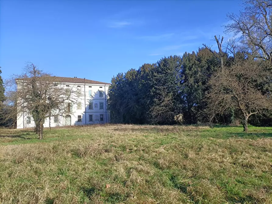 Immagine 72 di Palazzo in vendita  in via provanone 1873 a Crevalcore