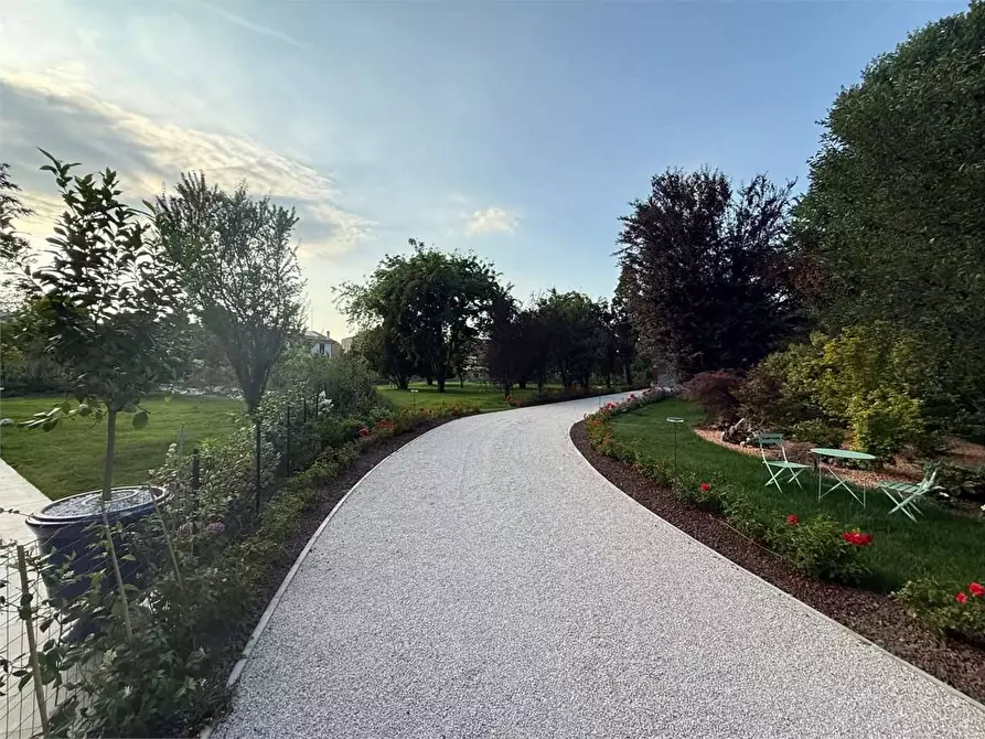 Immagine 41 di Appartamento in affitto  in Stradello Scartazzetta 59 a Modena