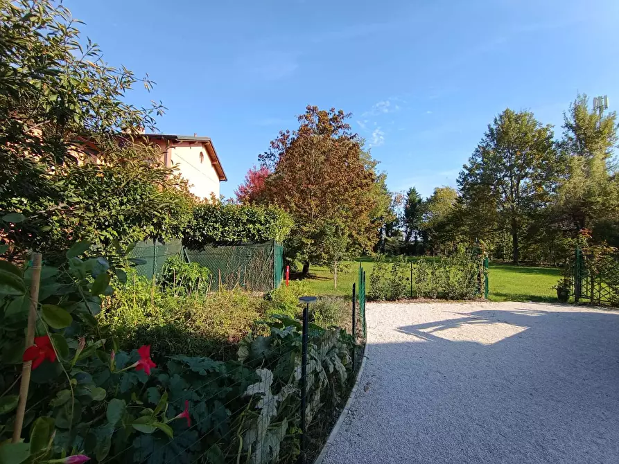 Immagine 52 di Appartamento in affitto  in Stradello Scartazzetta 59 a Modena