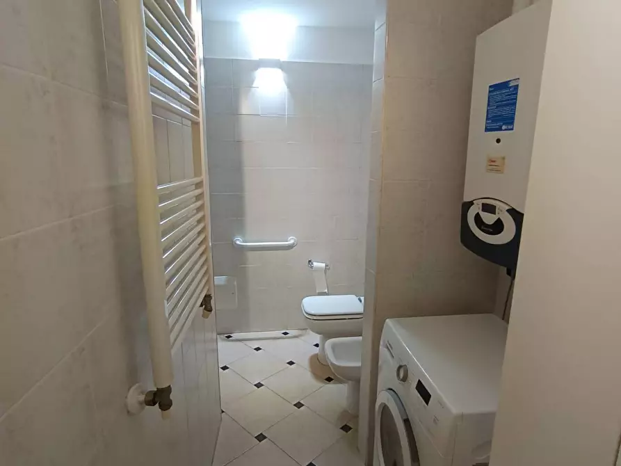 Immagine 10 di Appartamento in affitto  in Via Francesco Rismondo a Modena