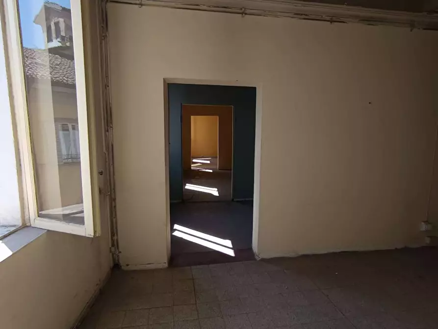 Immagine 22 di Palazzo in vendita  in Via Saragozza a Modena