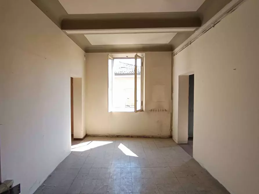 Immagine 28 di Palazzo in vendita  in Via Saragozza a Modena
