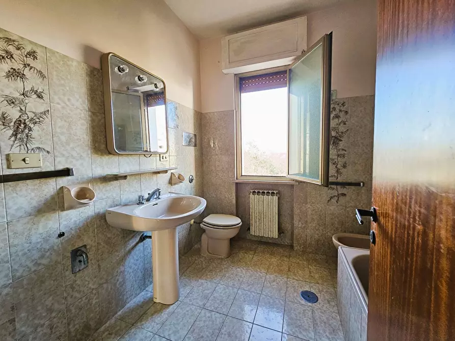 Immagine 24 di Villa in vendita  in Piccianello 14 a Brittoli