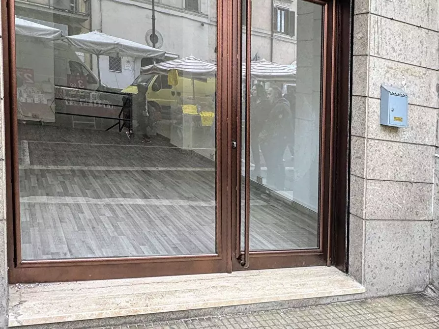 Immagine 8 di Locale commerciale in vendita  in Umberto I a Rignano Flaminio