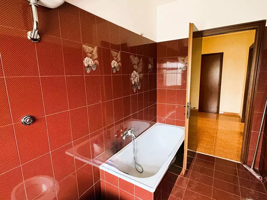 Immagine 10 di Appartamento in vendita  in Zandonai 18 a Rignano Flaminio