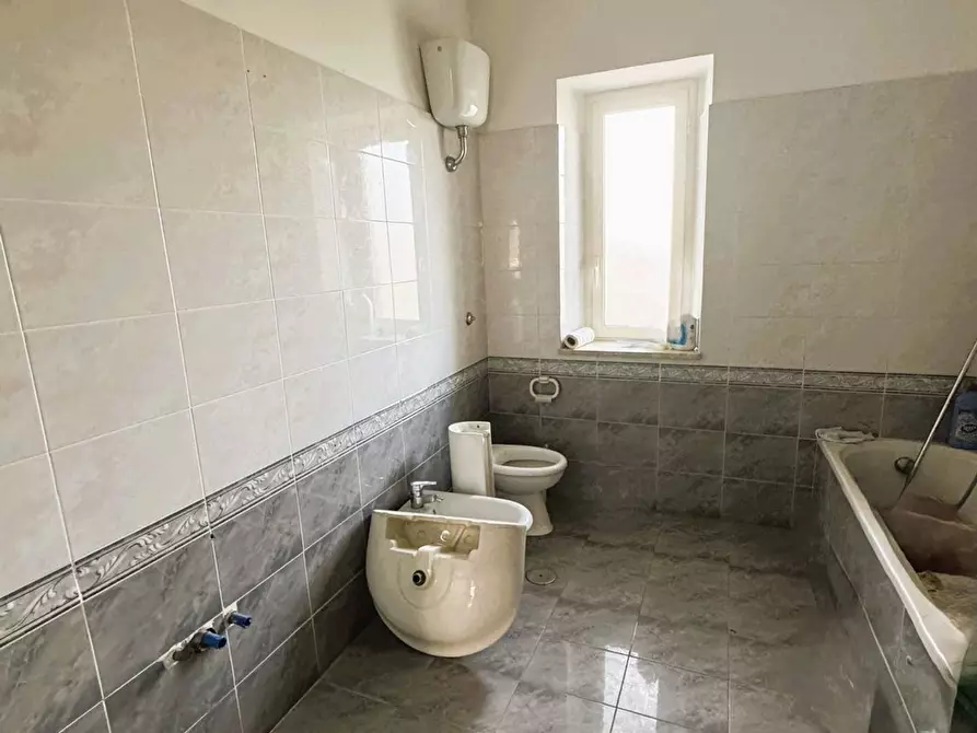 Immagine 13 di Appartamento in vendita  in dei Savelli a Rignano Flaminio