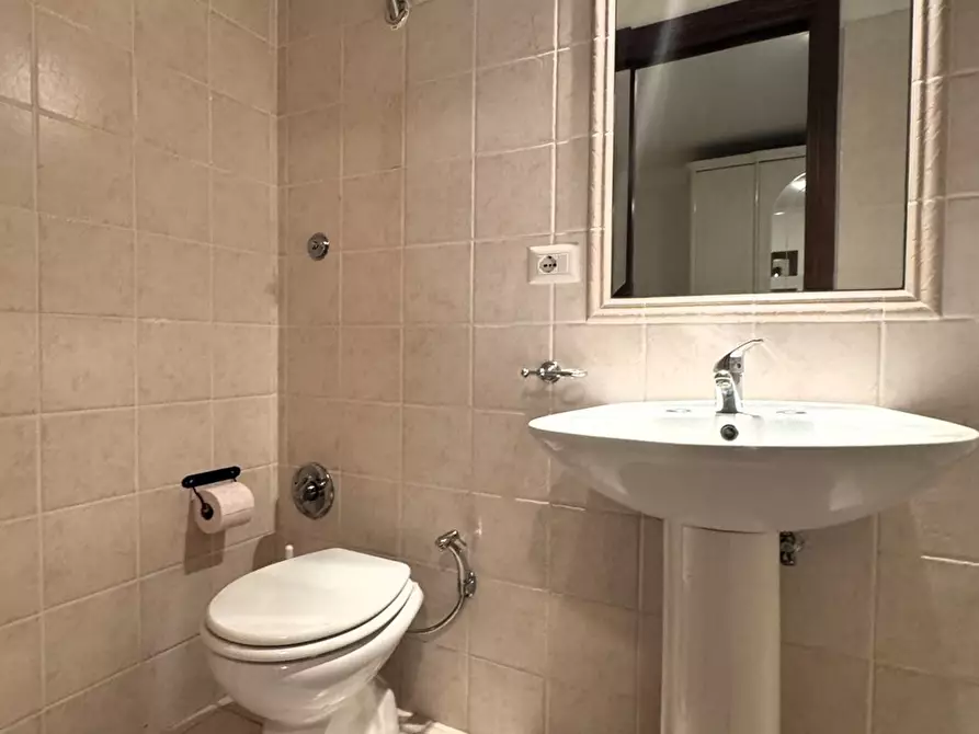 Immagine 17 di Appartamento in vendita  in Marco Polo 60 a Rignano Flaminio