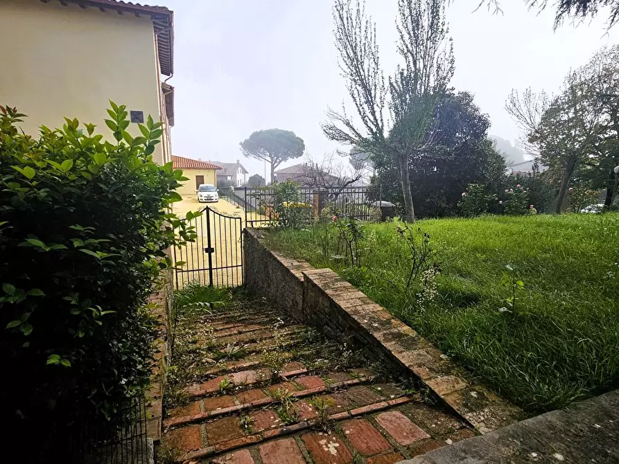 Immagine 8 di Casa indipendente in vendita  in Pietro Perugino a Perugia