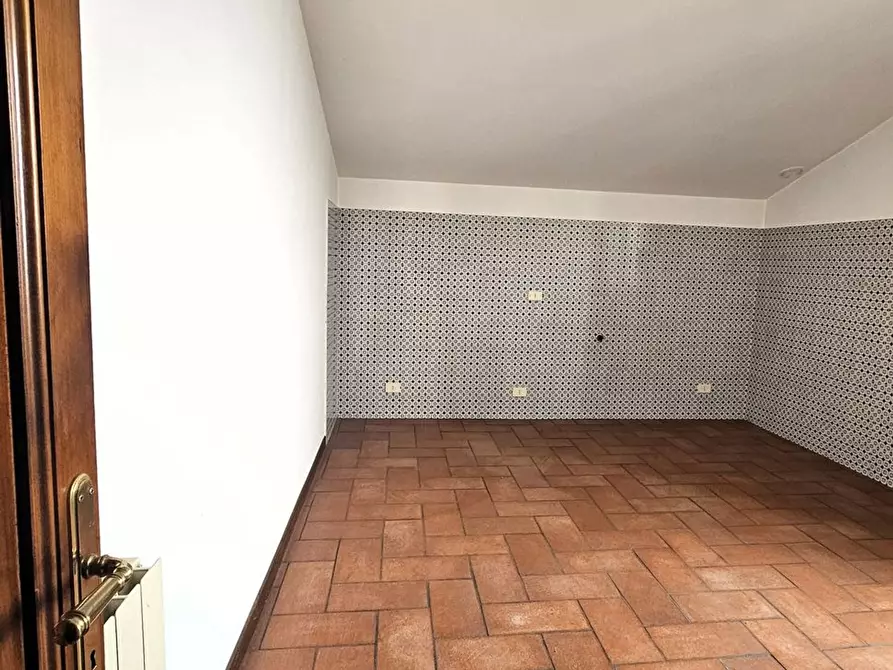 Immagine 43 di Casa indipendente in vendita  in Pietro Perugino a Perugia