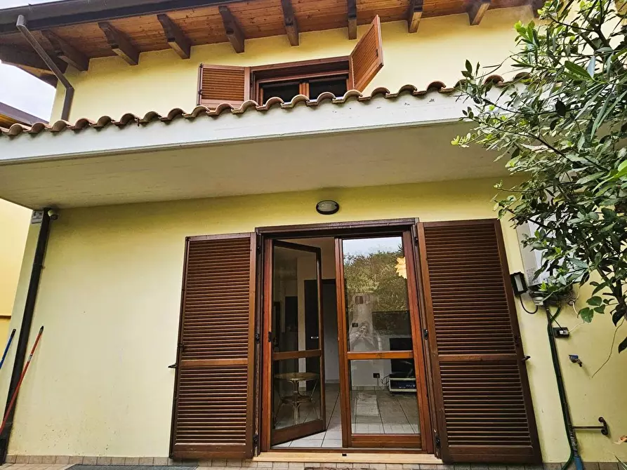 Immagine 1 di Casa semindipendente in vendita  in S. Carlo Borromeo 12 a Montesilvano