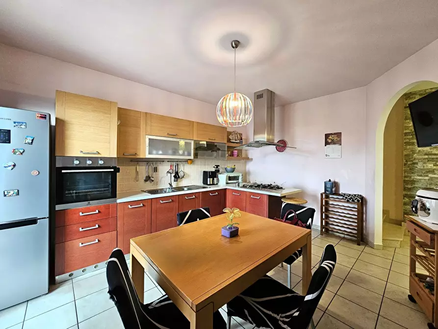 Immagine 21 di Casa semindipendente in vendita  in S. Carlo Borromeo 12 a Montesilvano