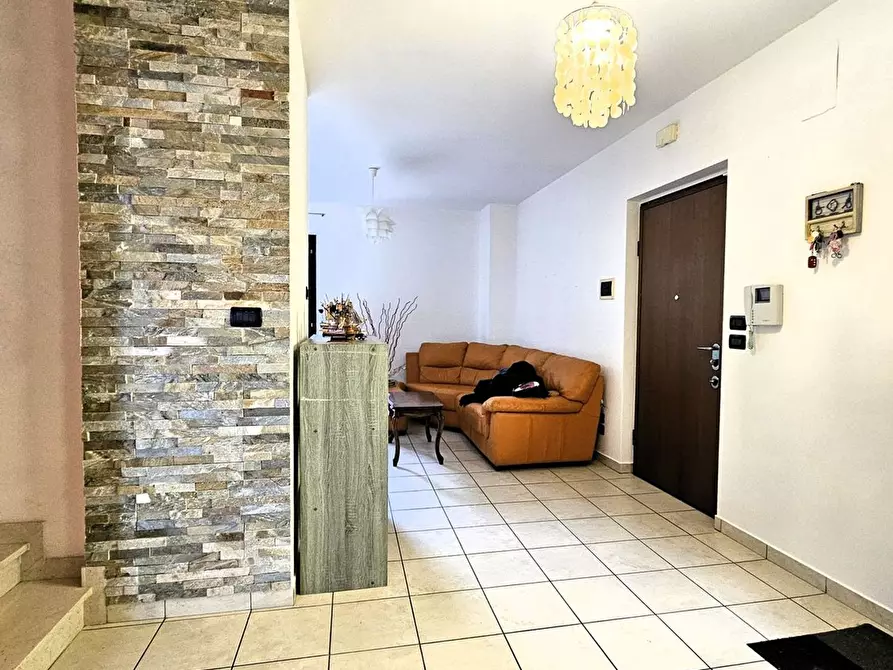 Immagine 23 di Casa semindipendente in vendita  in S. Carlo Borromeo 12 a Montesilvano