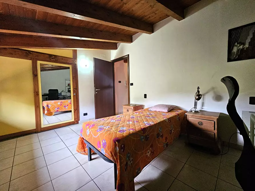 Immagine 41 di Casa semindipendente in vendita  in S. Carlo Borromeo 12 a Montesilvano