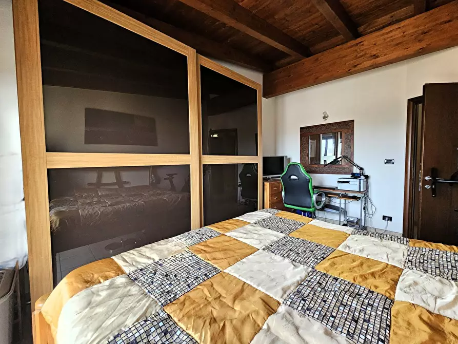 Immagine 46 di Casa semindipendente in vendita  in S. Carlo Borromeo 12 a Montesilvano