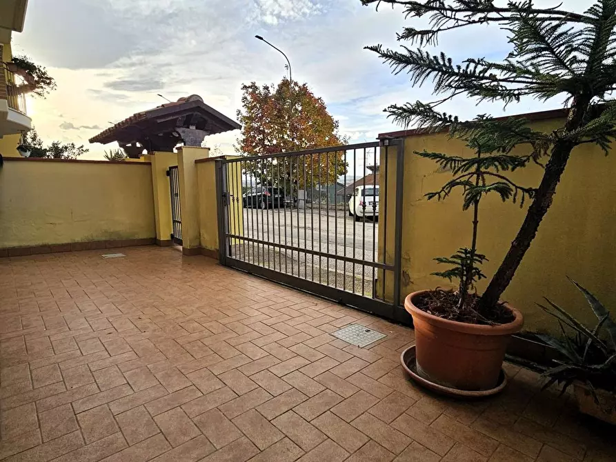 Immagine 61 di Casa semindipendente in vendita  in S. Carlo Borromeo 12 a Montesilvano