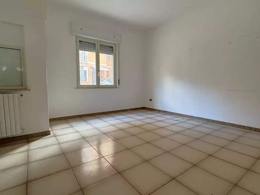 Immagine 7 di Appartamento in vendita  in Verdi 12 a Bussi Sul Tirino