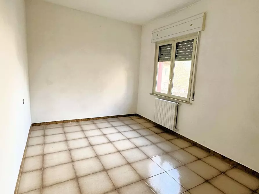 Immagine 12 di Appartamento in vendita  in Verdi 12 a Bussi Sul Tirino