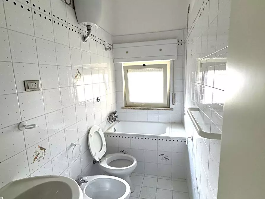 Immagine 16 di Appartamento in vendita  in Verdi 12 a Bussi Sul Tirino